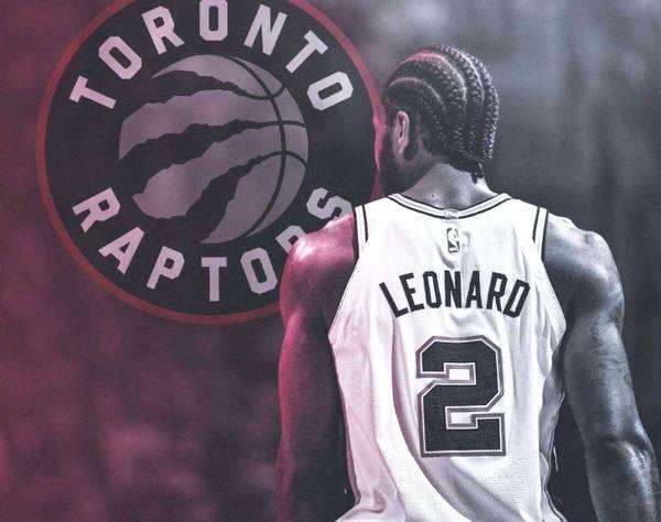 英博梯队斩获U21联赛冠军并冲乙，球迷燃放烟花迎接球队凯旋（英博梯队问鼎U21联赛掀冲乙征程，球迷燃放烟花迎凯旋）