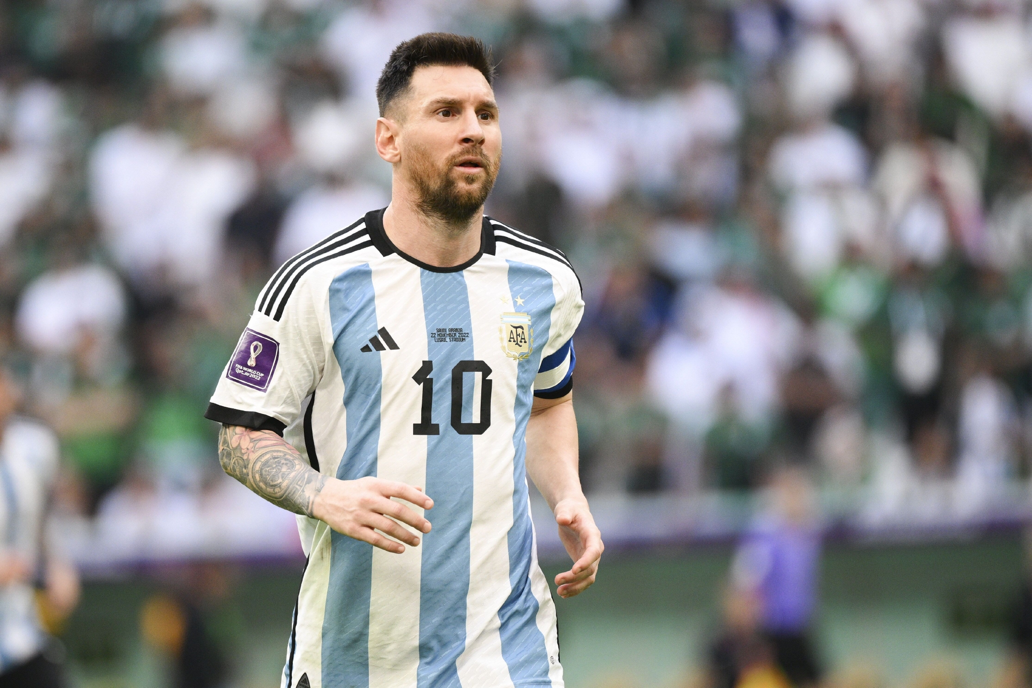 一场3-2让意甲榜首易主，阿莱格里神换人，让二追三奇迹逆袭（3-2逆转致意甲榜首易主，阿莱格里妙手换人上演让二追三奇迹）