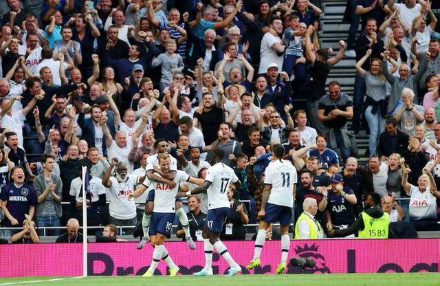 曼城替补席依然豪华（曼城替补阵容仍然强大）