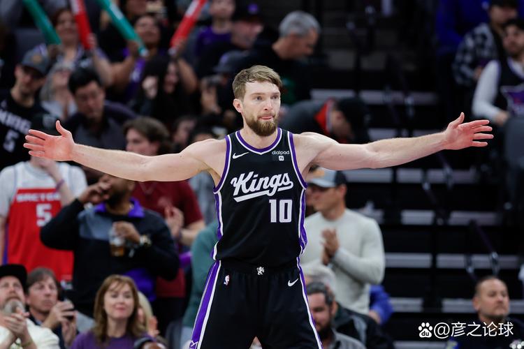 科特迪瓦主帅：我们一直在关注博尼，目前也正在和他谈征召（科特迪瓦主帅：持续关注博尼，正与其商谈征召）