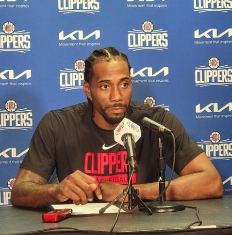 罗马诺：39岁的拉莫斯没有退役打算，他将寻找新下家（罗马诺：39岁拉莫斯无意退役，正寻找新东家）