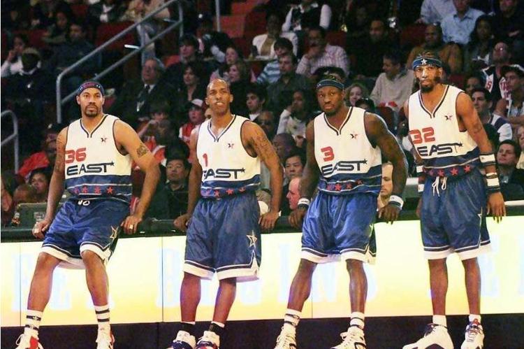 记者：阿什拉夫将返回摩洛哥康复，并为参加非洲杯做准备（记者：阿什拉夫将回摩洛哥康复，备战非洲杯）