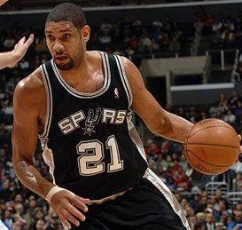 多特蒙德球迷挂横幅，反对海外比赛并攻击西甲高层（多特蒙德球迷打出横幅，抗议海外办赛并抨击西甲管理层）