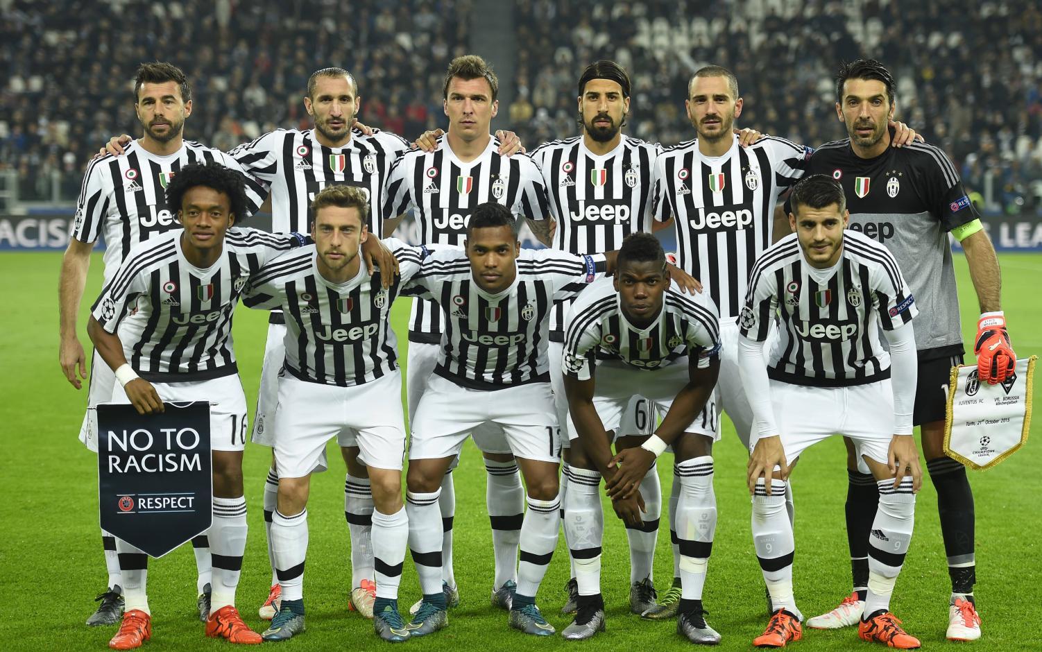 官方：法兰克福前锋伯卡特当选德甲10月最佳球员（官宣：法兰克福前锋伯卡特荣膺德甲10月最佳球员）