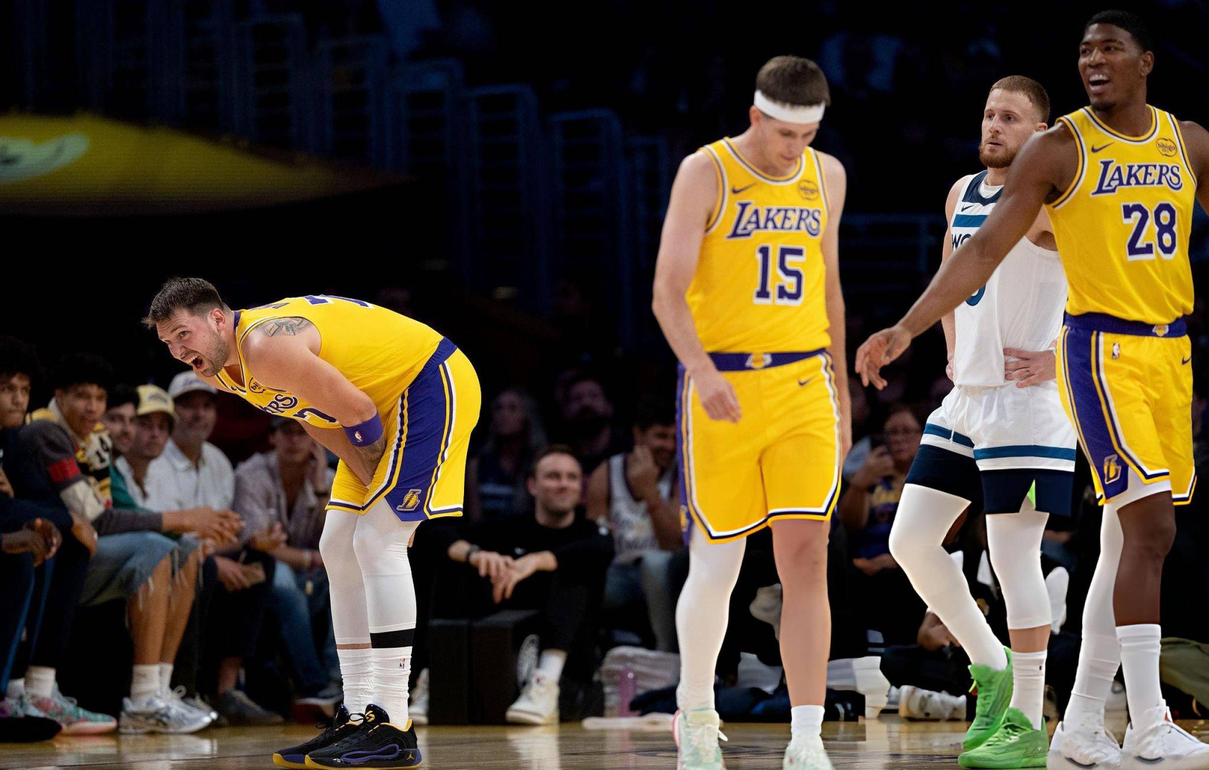 巴尔德吉：我在巴萨很开心，外界的传闻不会让我分心（巴尔德吉表示在巴萨非常开心，不会被外界传闻影响）